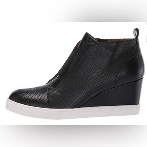 Paolo Linea Felicia Black Leather Wedge Sneaker Nappa Size 6-1/2